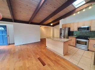 8 Stadium Way, Greenbrae, CA 94904