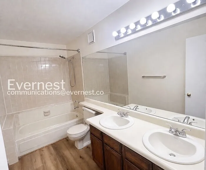 934 Acapulco Ct — Photo 13