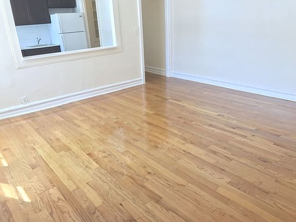 2nd image of 436 New York Ave APT B9