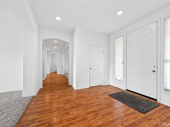 5th image of 3422 Marvel St