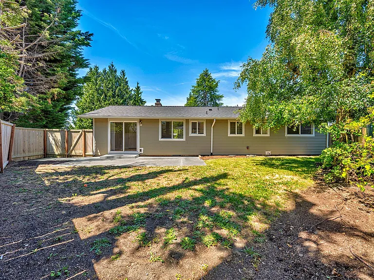 4016 176th Pl SW — Photo 8