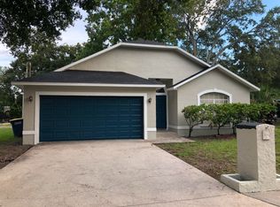 913 Jurgens St, Clearwater, FL 33755