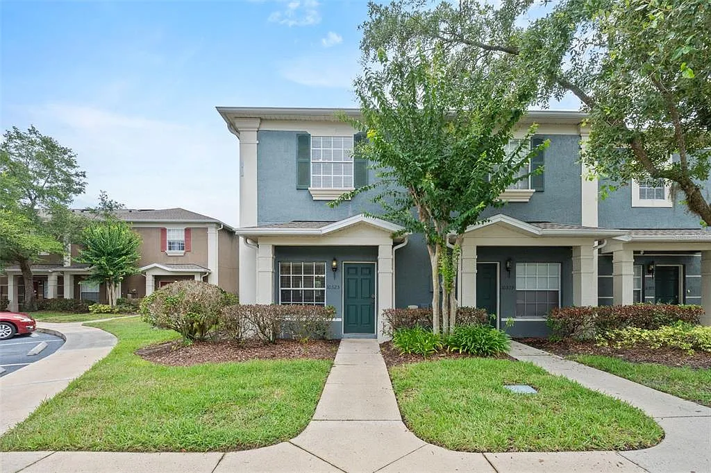 2 bed, 2.5 bath, 1071 sqft, $1,800 — Photo 4