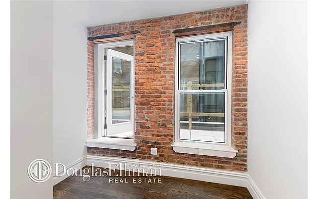 Rented by Douglas Elliman | media 47