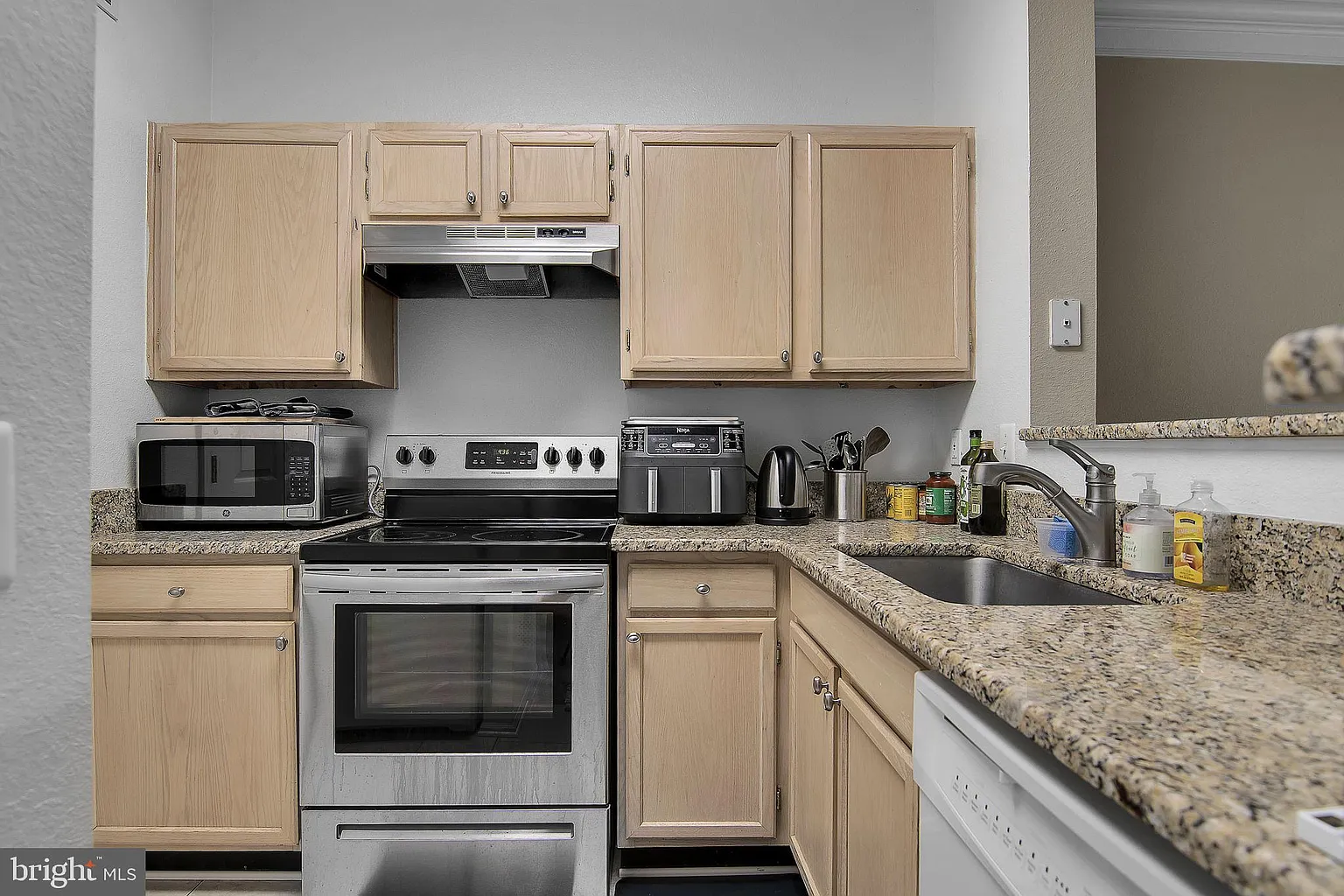 1580 Spring Gate Dr Unit 4216 photo 1