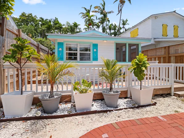 611 Grinnell St APT 6, Key West, FL 33040