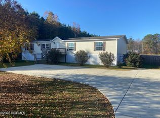 965 Parris Rd, Stantonsburg, NC 27883