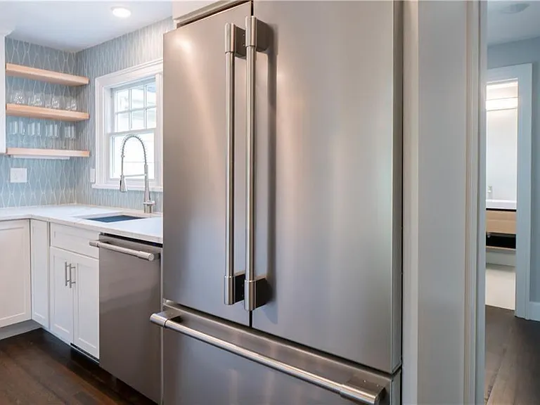 118 Ruggles Ave #101 — Photo 25