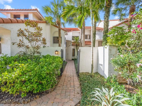 2443 Windsor Way Ct, Wellington, FL 33414