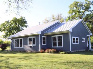 601 Godfrey Rd, Comanche, TX 76442