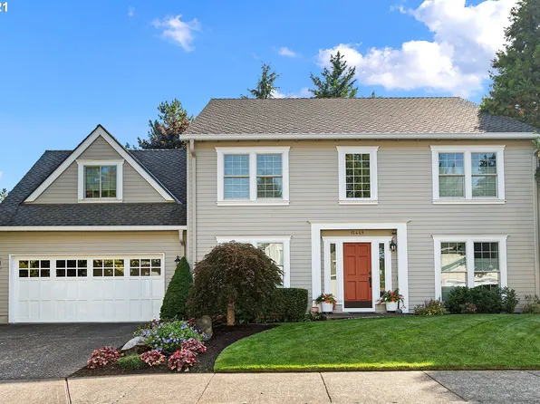 15449 SW Partridge Dr, Lake Oswego, OR 97035