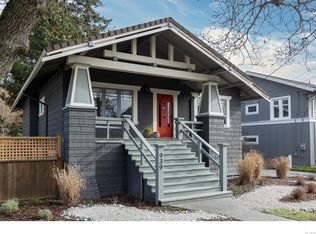 939 Cowichan St, Victoria, BC V8S4E6