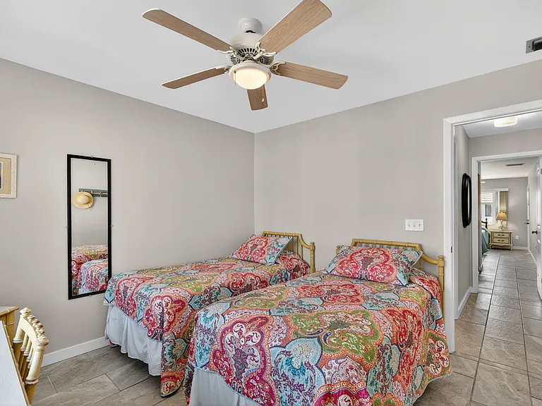 1632 Stickney Point Rd #201 — Photo 9