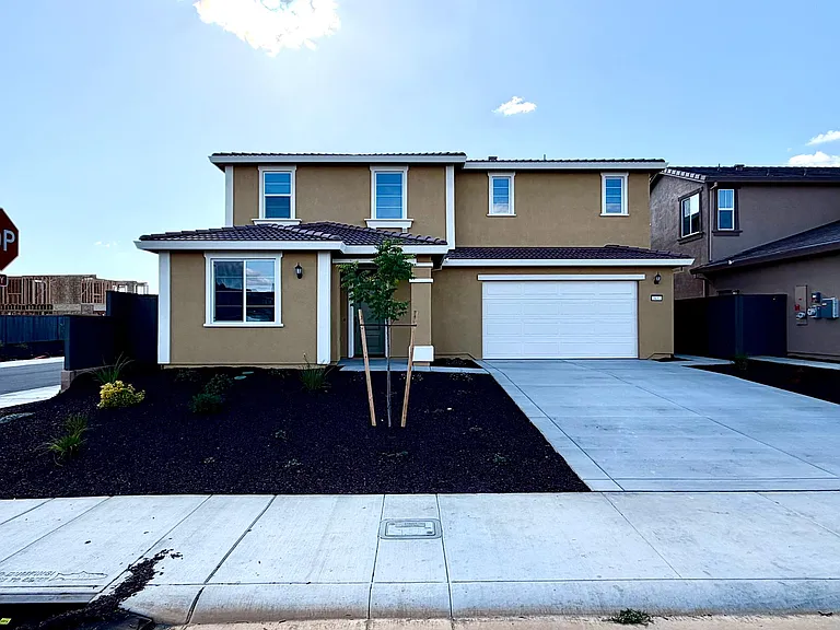 3432 Edington Dr — Photo 1