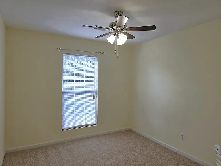 1764 Tamarind Way — Photo 17