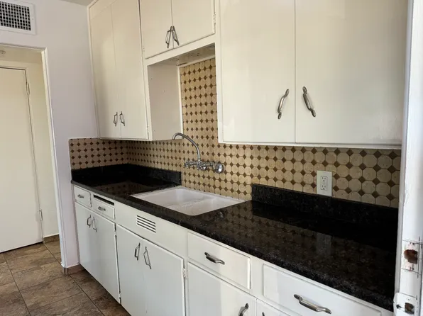 2733 W Keim Dr, Phoenix, AZ 85017