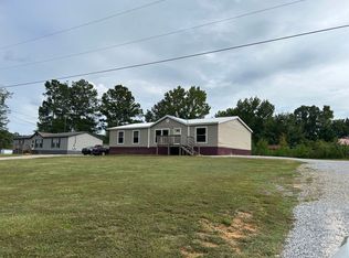 60 Restful Pl, Anniston, AL 36207