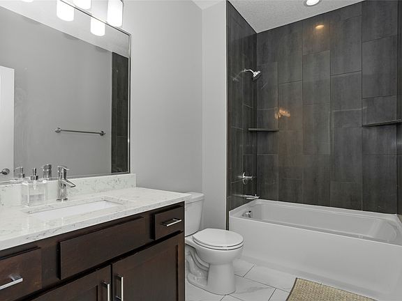 4th image of 861 82nd Ct