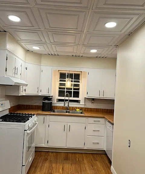 127-129 Maxfield St #127 — Photo 1
