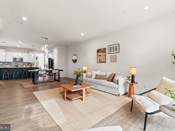 3rd image of 2632 Sequoia Ln