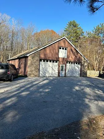 Building Photo - 2870 Beach Rd #17