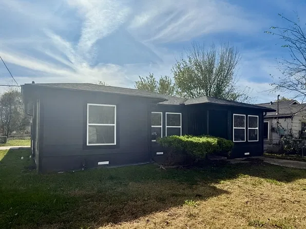 3901 Park St, Greenville, TX 75401