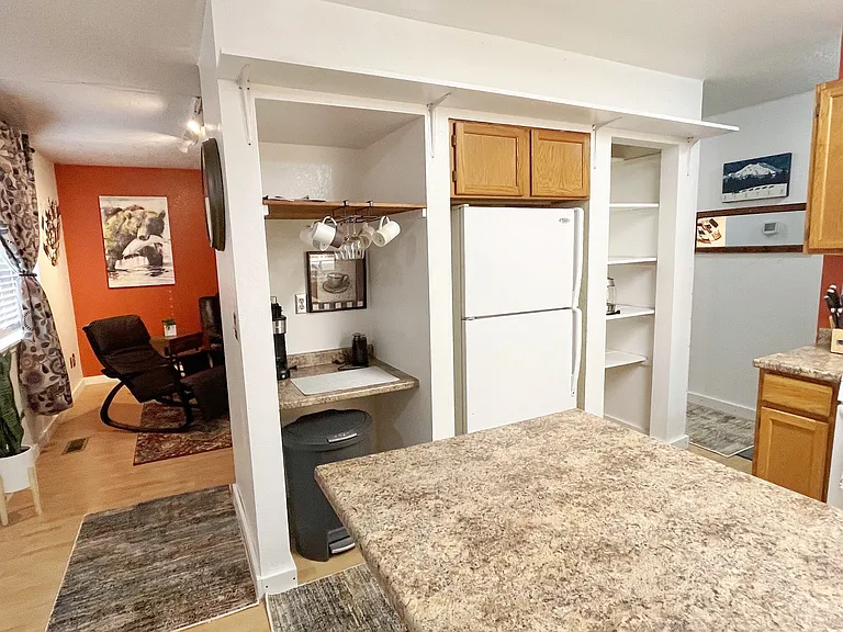 7533 Regal Mountain Dr — Photo 15