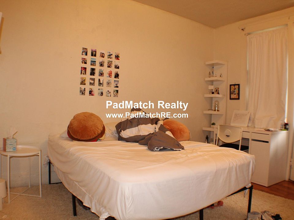 1st image of 1625 Commonwealth Ave #A18