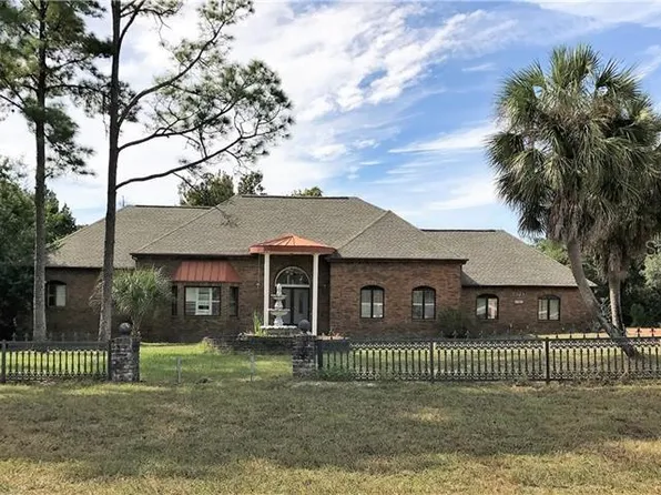 5385 Suwannee Rd, Weeki Wachee, FL 34607