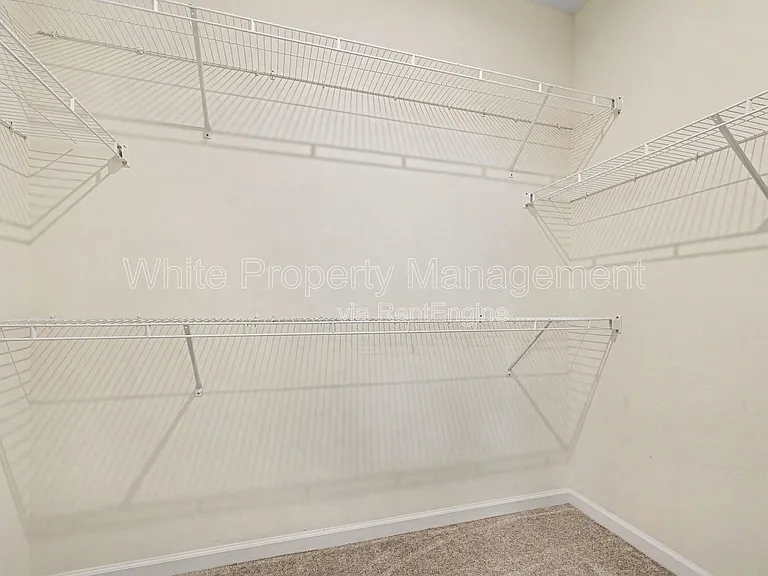 6222 Cleburne Ct — Photo 18
