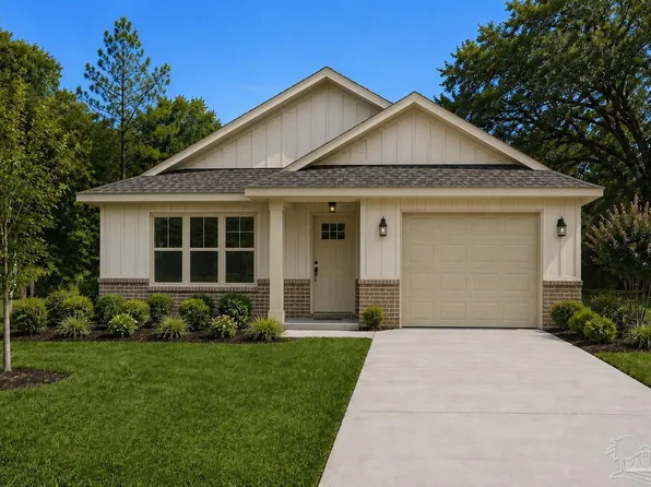 4065 Lancer St, Pace, FL 32571