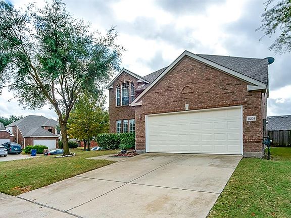 2nd image of 8201 Livingston Ln