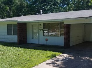 1095 Maria Dr, Jackson, MS 39204