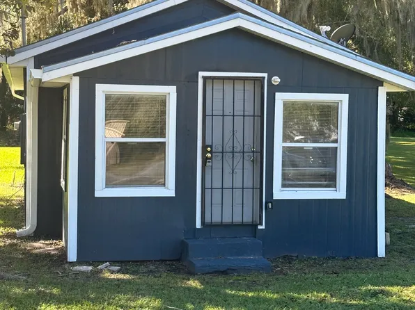 2218 LAKE Street, Lawtey, FL 32058