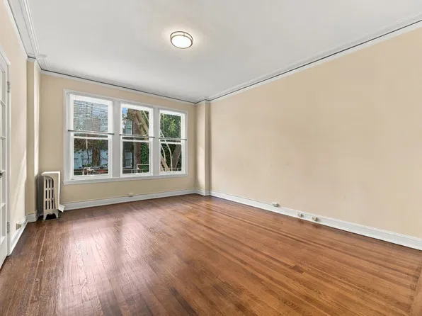 1852 Clay St, San Francisco, CA 94109