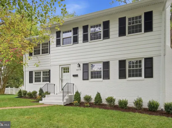 8215 Bucknell Dr, Vienna, VA 22180