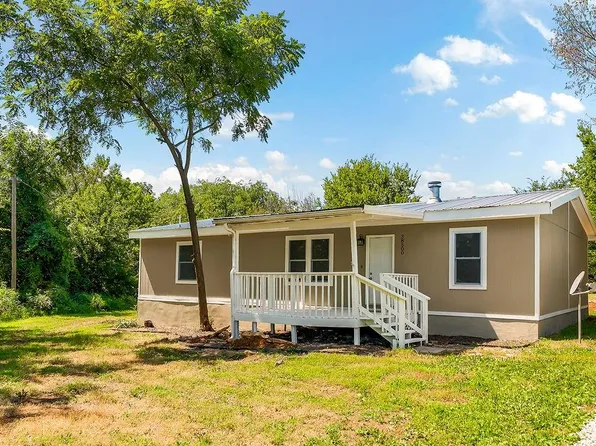 38500 W 339th St, Osawatomie, KS 66064