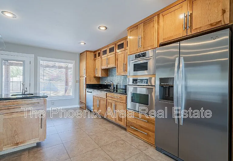 8654 E Windsor Ave — Photo 13