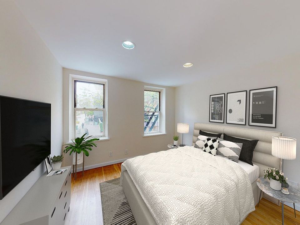 1st image of 482 W Broadway APT 3