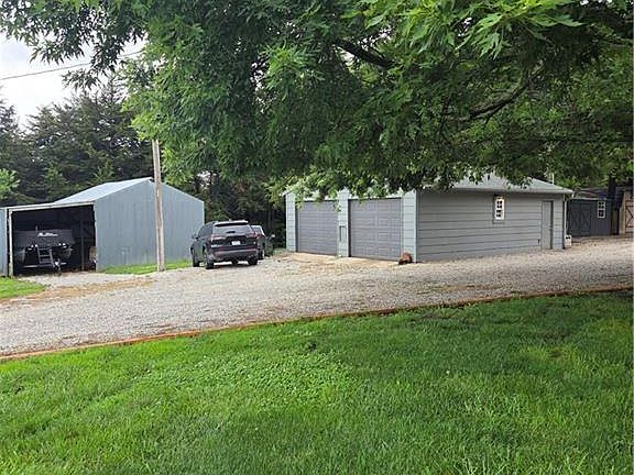 5th image of 250 Virginia Rd