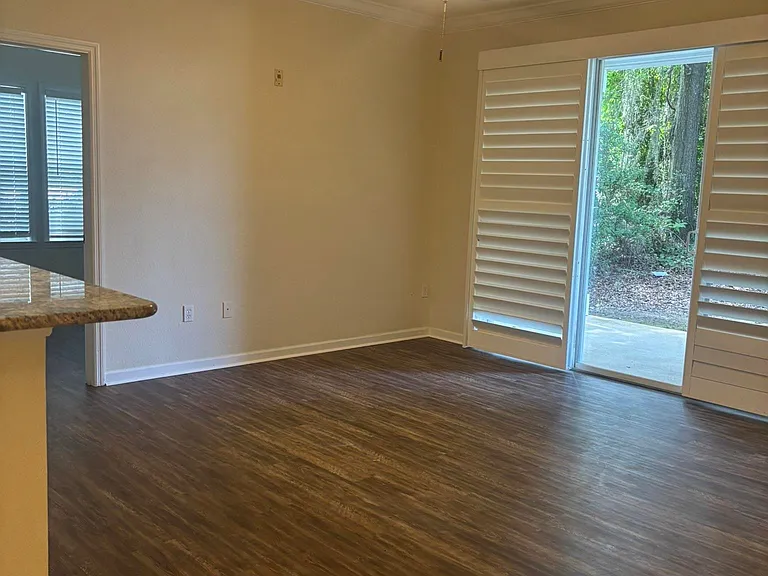 2801 Chancellorsville Dr #312 — Photo 8