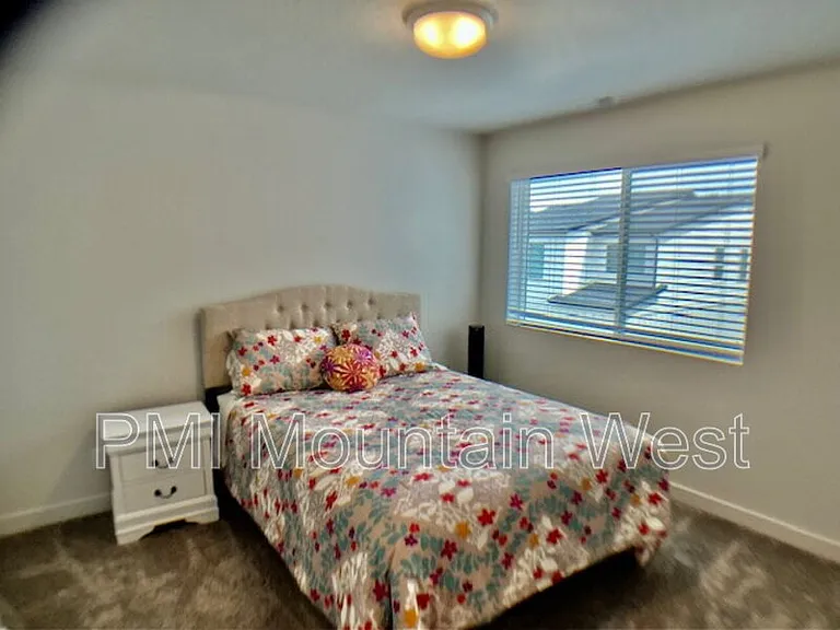 707 S Miller Ave — Photo 42
