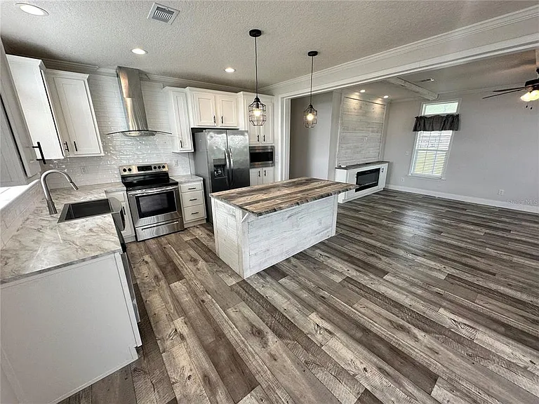 34652 Blue Starling St — Photo 10