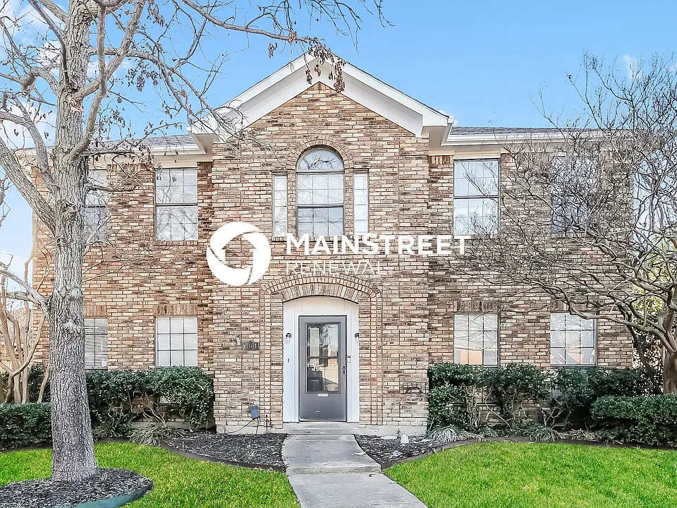 1001 Country Ln