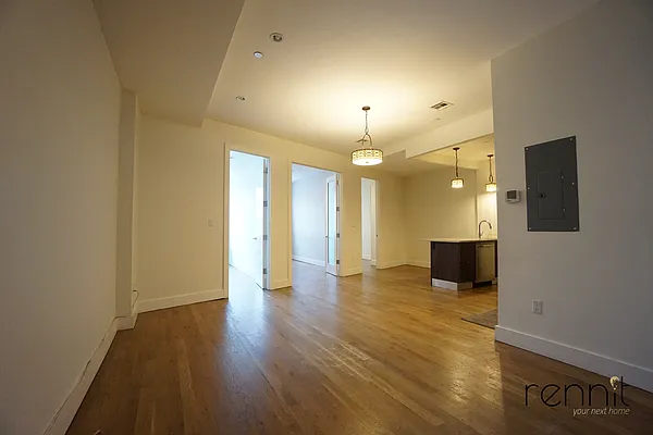 Rented by Rennit Inc. | media 10