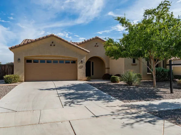 2916 E TONTO Drive, Gilbert, AZ 85298