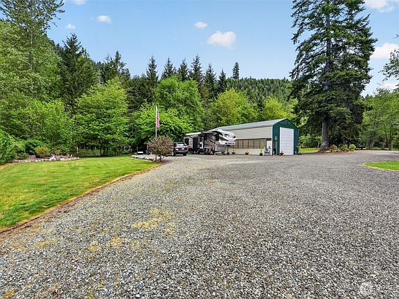 3rd image of 9061 US Hwy 12