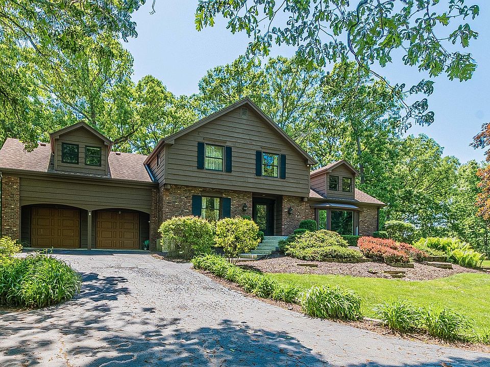 1st image of 21651 W Boschome Dr