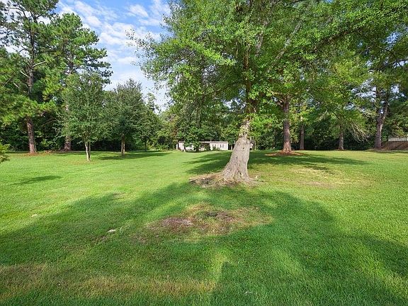 3rd image of 331 Arthur Cooley Rd