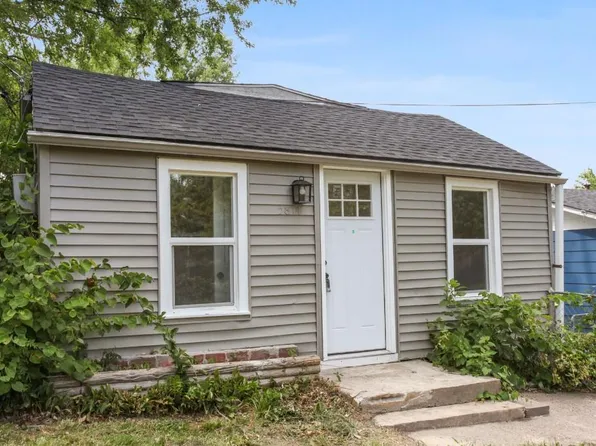 5814 NE Gunn Ave, Kansas City, MO 64119